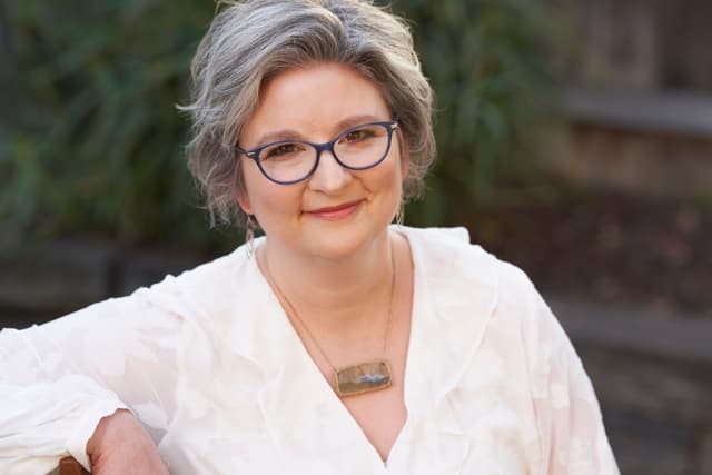 Dr. Lisa LaFave, PsyD