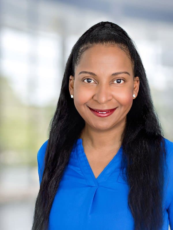 Dr. Alicia Francois
