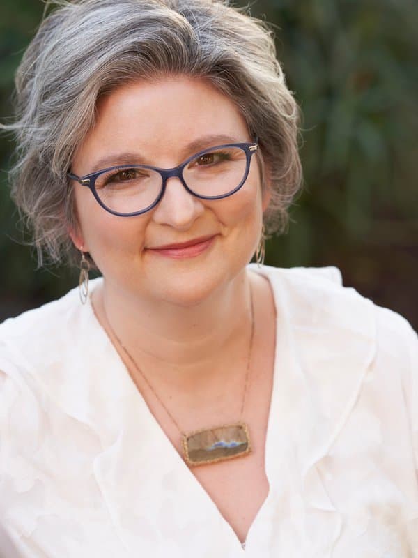 Dr. Lisa LaFave